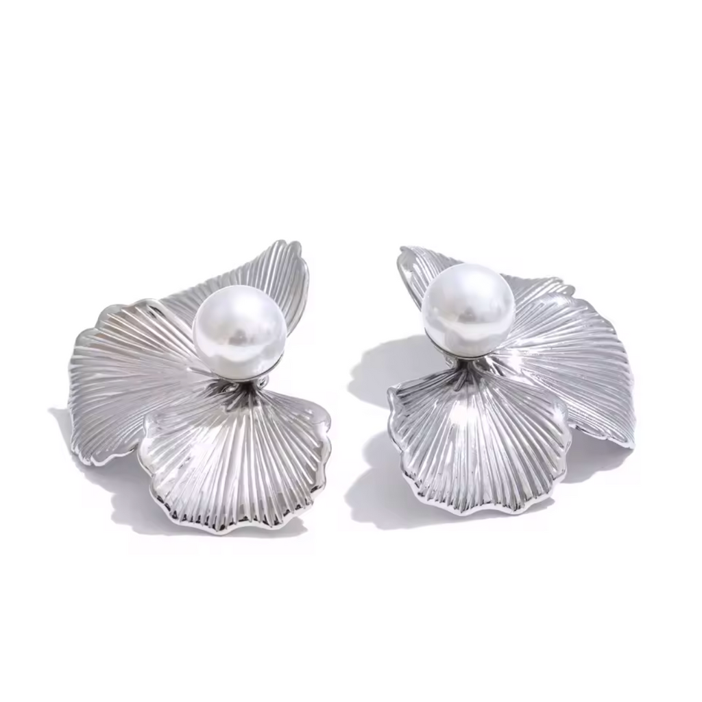 Aurelia Pearl Floral Earrings